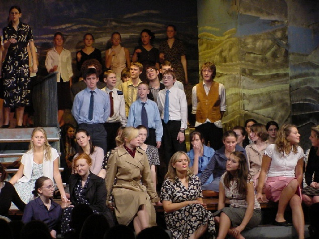 show2004-11.JPG
