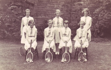 OldSchool-Tennis01.jpg