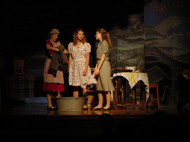 show2004-10.JPG